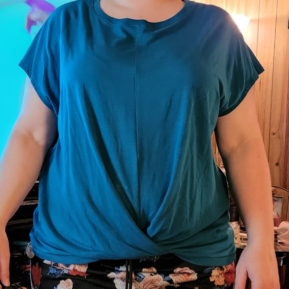 Woman's top large